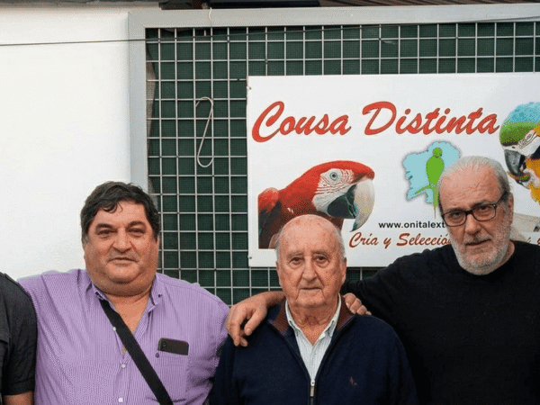 Manuel Villar, Juan Manuel Chacon, Antonio Chacon, F. Javier R. Penedo y Rosana en visita a COUSA DISTINTA el 06/10/2022